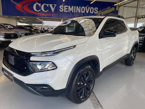 FIAT TORO 1.3 TURBO 270 FLEX VOLCANO AT6 FIAT TORO 1.3 TURBO 270 FLEX VOLCANO AT6